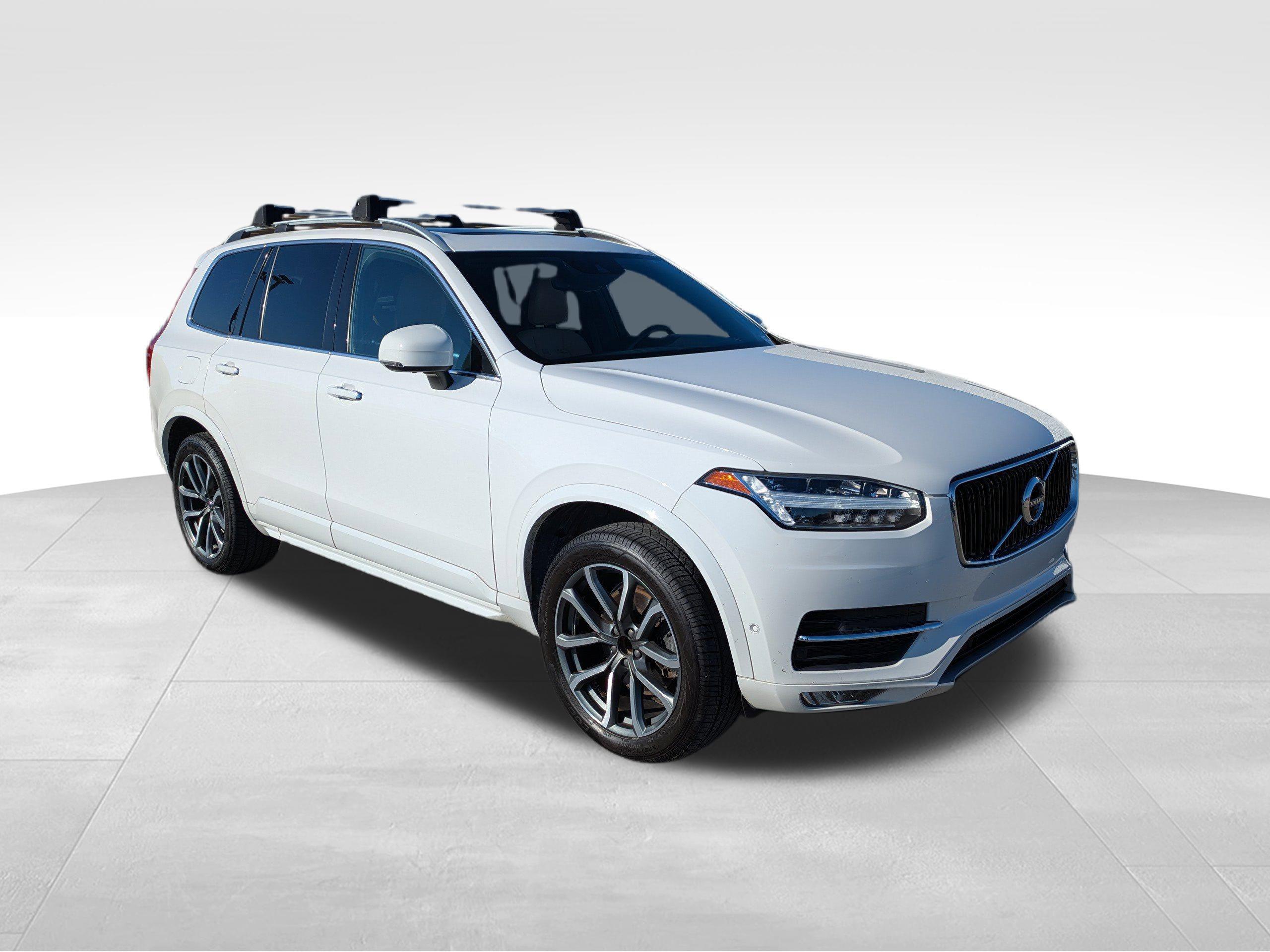 2018 Volvo XC90 Momentum