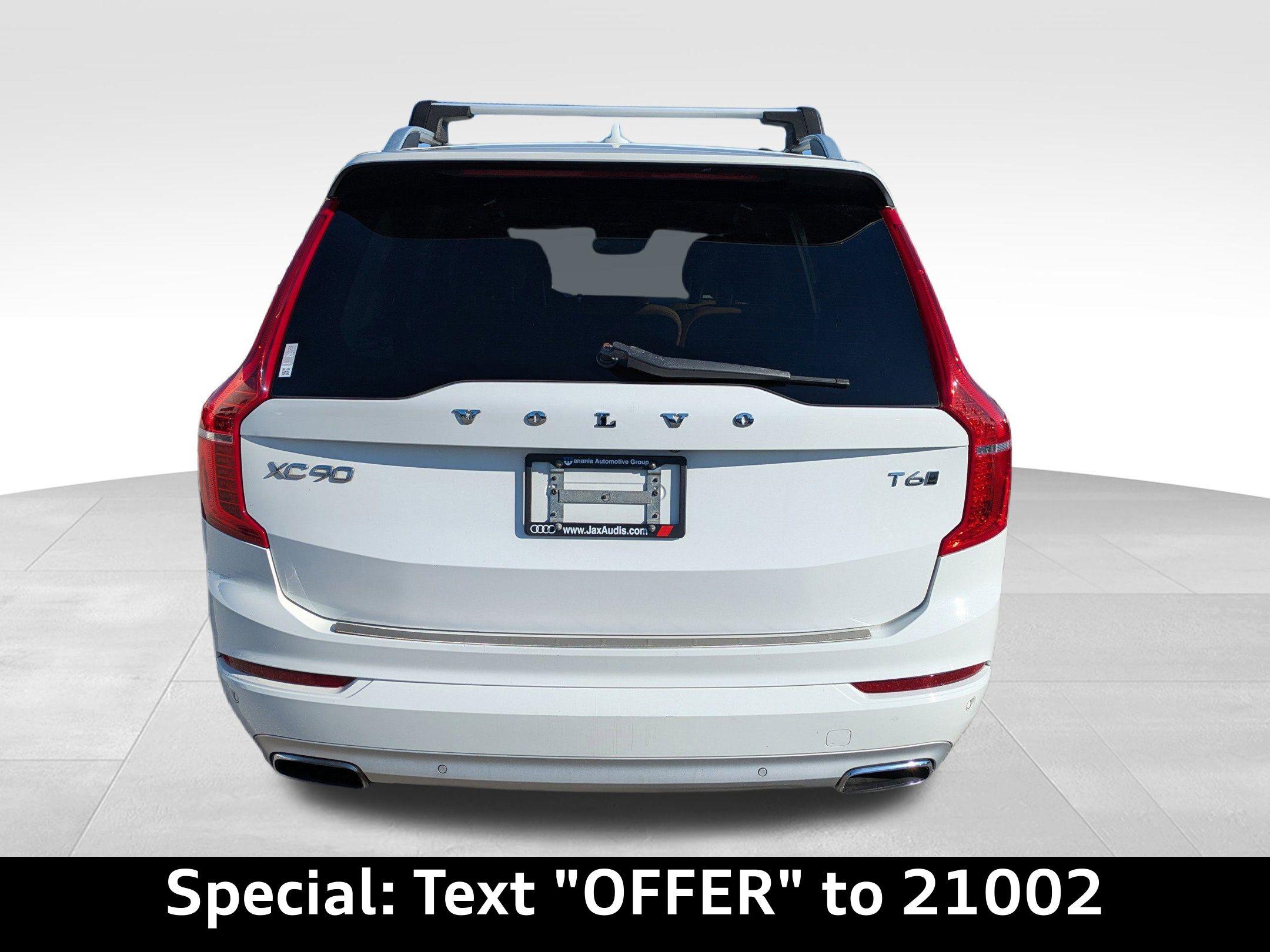 2018 Volvo XC90 T6 Momentum photo 4