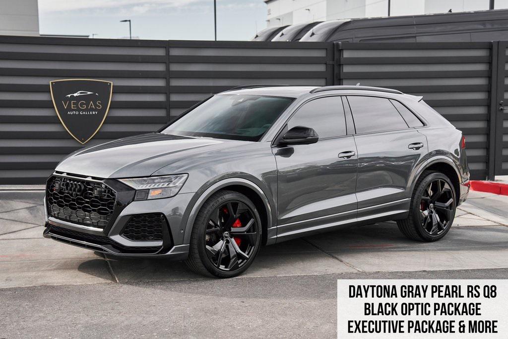 /2024 Audi RS-Q8