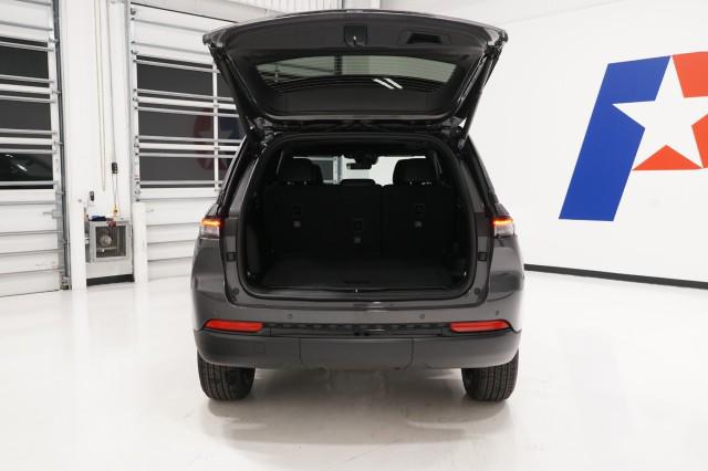 2025 Jeep Grand Cherokee Altitude X 4x2