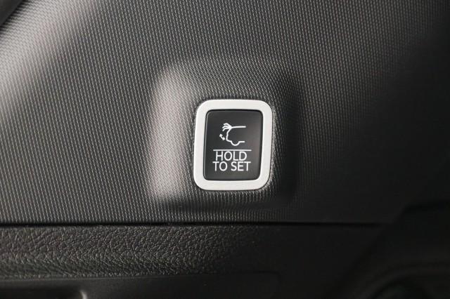 2025 Jeep Grand Cherokee Altitude X 4x2