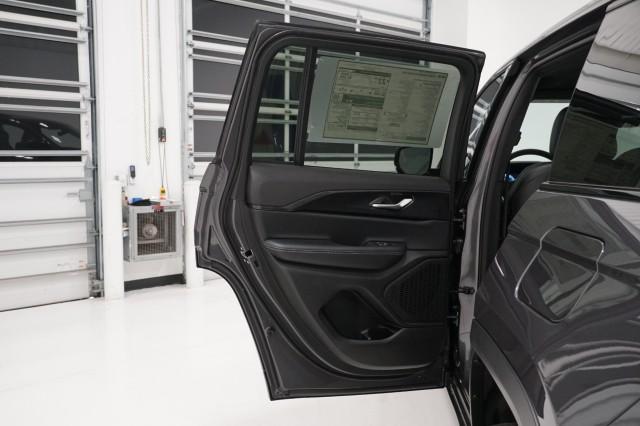 2025 Jeep Grand Cherokee Altitude X 4x2