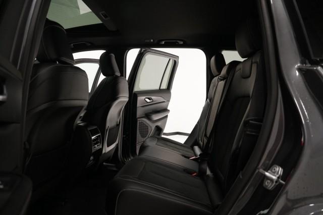 2025 Jeep Grand Cherokee Altitude X 4x2