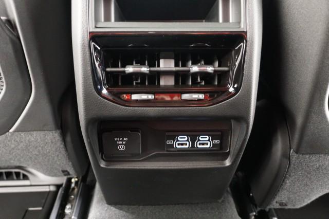 2025 Jeep Grand Cherokee Altitude X 4x2