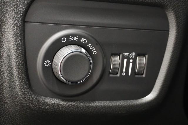 2025 Jeep Grand Cherokee Altitude X 4x2