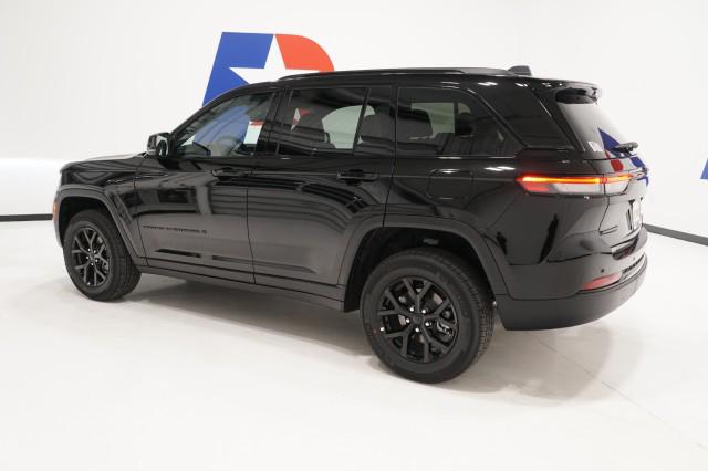 2025 Jeep Grand Cherokee Altitude X 4x2