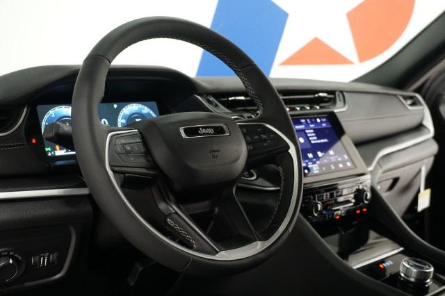 2025 Jeep Grand Cherokee Altitude X 4x2