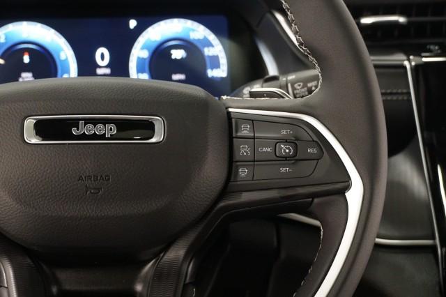 2025 Jeep Grand Cherokee Altitude X 4x2