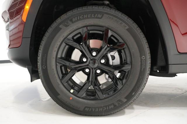 2025 Jeep Grand Cherokee Altitude X 4x2