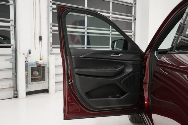 2025 Jeep Grand Cherokee Altitude X 4x2