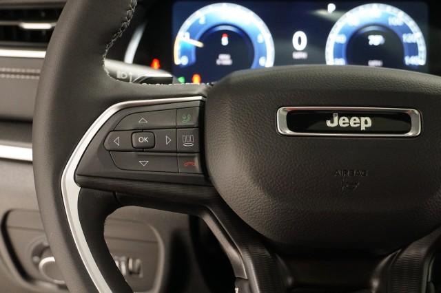 2025 Jeep Grand Cherokee Altitude X 4x2