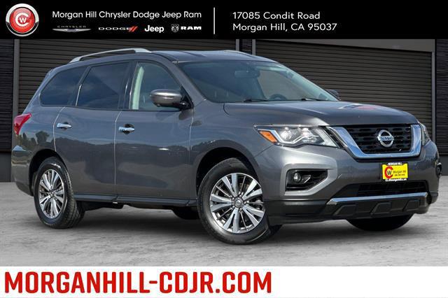 2019 Nissan Pathfinder SL 2019 Nissan Pathfinder SL