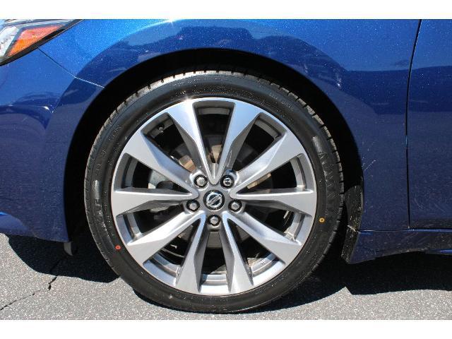 2021 Nissan Maxima Platinum Xtronic CVT