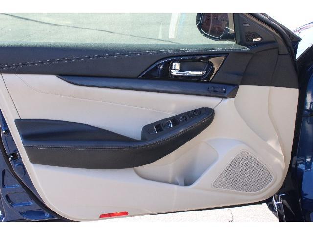 2021 Nissan Maxima Platinum Xtronic CVT