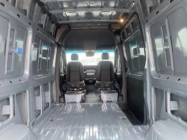 2026 Mercedes-Benz Sprinter 2500 Standard Roof 4-Cyl Diesel HO