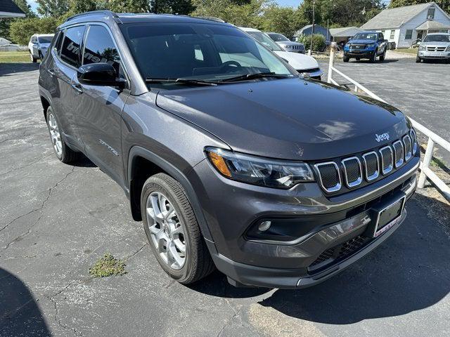 2022 Jeep Compass Latitude Lux 4x4