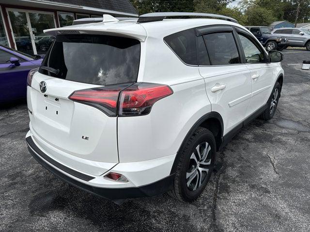 2018 Toyota RAV4 LE 2018 Toyota RAV4 LE