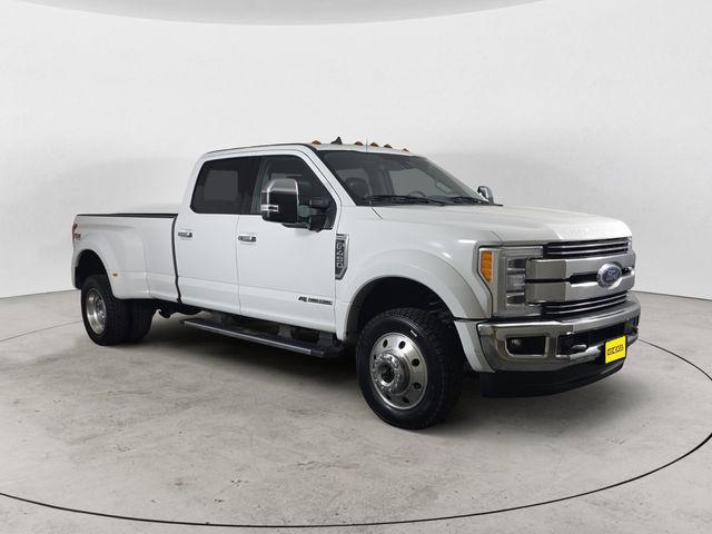 2019 Ford F-450 LARIAT