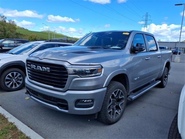 2025 RAM 1500 Laramie Crew Cab 4x4 57 Box