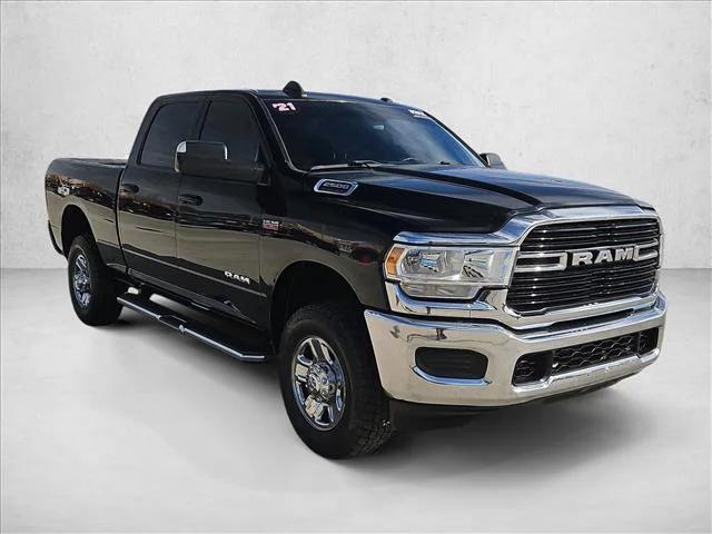 2021 RAM 2500 Big Horn Crew Cab 4x4 64 Box 2021 RAM 2500 Big Horn Crew Cab 4x4 64 Box
