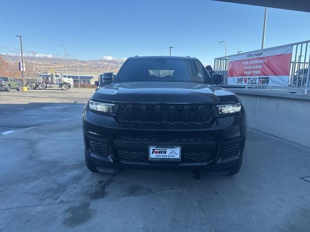2025 Jeep Grand Cherokee GRAND CHEROKEE L ALTITUDE X 4X4 2025 Jeep Grand Cherokee GRAND CHEROKEE L ALTITUDE X 4X4