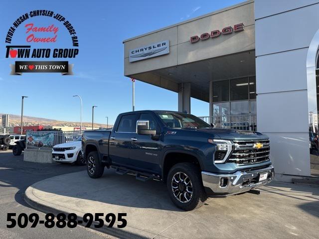 2024 Chevrolet Silverado 3500HD 4WD Crew Cab Standard Bed LTZ