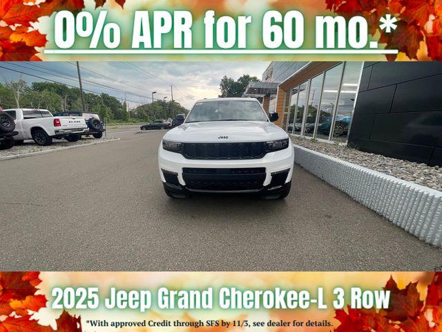2025 Jeep Grand Cherokee GRAND CHEROKEE L LIMITED 4X4