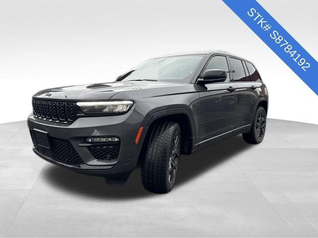 2025 Jeep Grand Cherokee GRAND CHEROKEE SUMMIT 4X4 2025 Jeep Grand Cherokee GRAND CHEROKEE SUMMIT 4X4