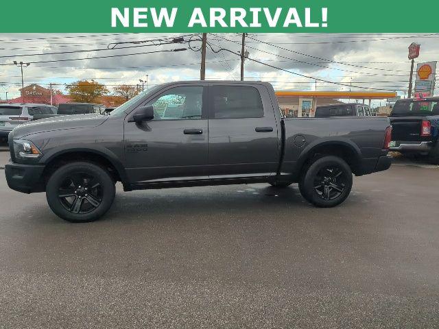 2024 RAM 1500 Classic Warlock Crew Cab 4x4 57 Box 2024 RAM 1500 Classic Warlock Crew Cab 4x4 57 Box
