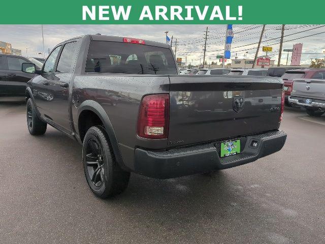 2024 RAM 1500 Classic Warlock Crew Cab 4x4 57 Box 2024 RAM 1500 Classic Warlock Crew Cab 4x4 57 Box