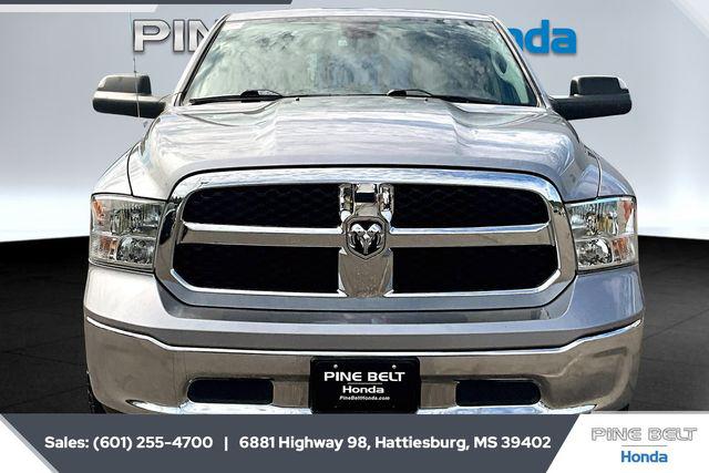 2023 RAM 1500 Classic SLT Crew Cab 4x4 57 Box 2023 RAM 1500 Classic SLT Crew Cab 4x4 57 Box