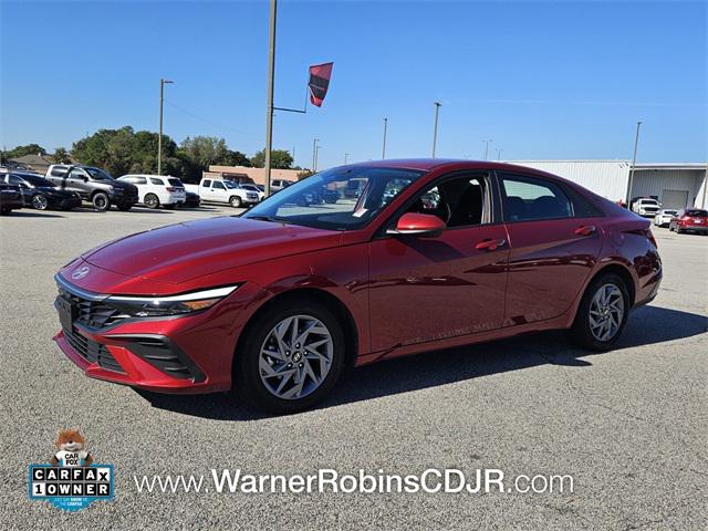 2024 Hyundai Elantra SEL 2024 Hyundai Elantra SEL