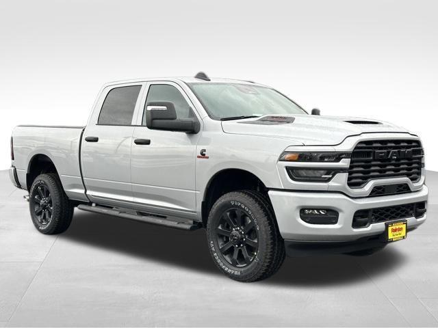 2026 RAM Ram 2500 RAM 2500 BLACK EXPRESS CREW CAB 4X4 64 BOX 2026 RAM Ram 2500 RAM 2500 BLACK EXPRESS CREW CAB 4X4 64 BOX