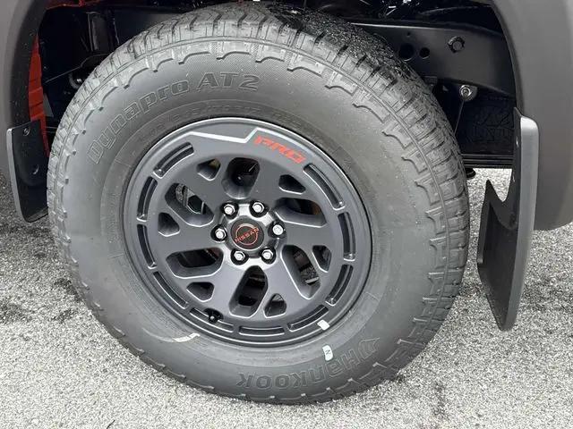 2026 Nissan Frontier Crew Cab PRO-4X 4x4