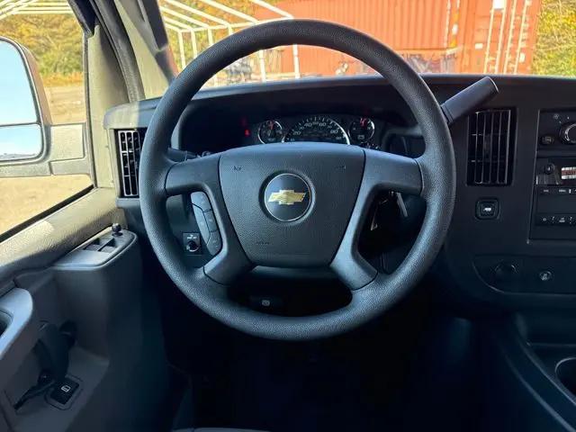 2025 Chevrolet Express Cargo Van RWD 2500 Regular Wheelbase WT