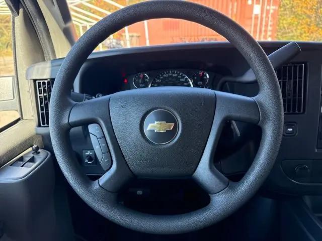 2025 Chevrolet Express Cargo Van RWD 2500 Regular Wheelbase WT