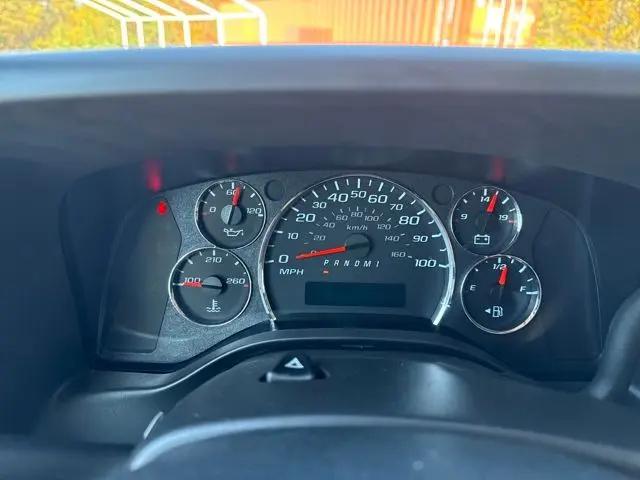 2025 Chevrolet Express Cargo Van RWD 2500 Regular Wheelbase WT