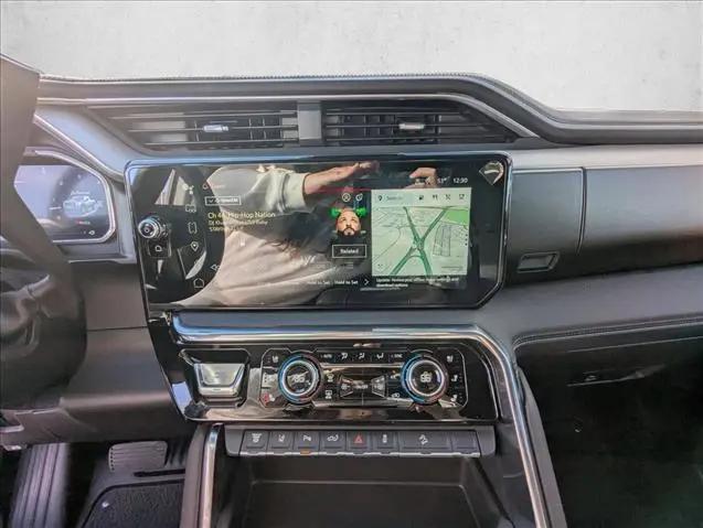 2026 GMC Sierra 2500HD Crew Cab, Standard Bed, Denali, 4WD