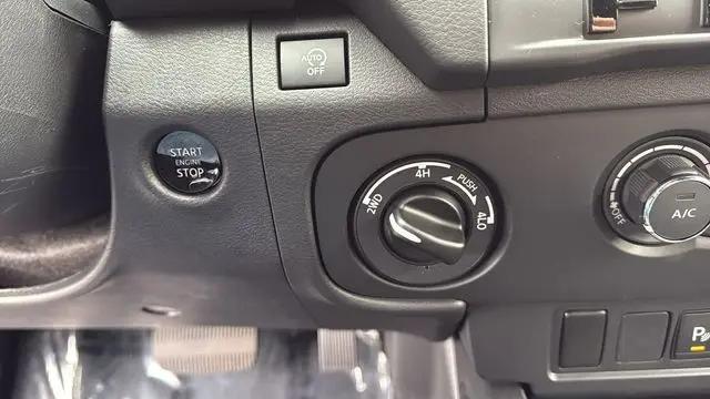 2026 Nissan Frontier Crew Cab SV 4x4