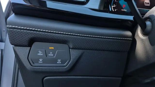 2026 Volkswagen Atlas Cross Sport SE