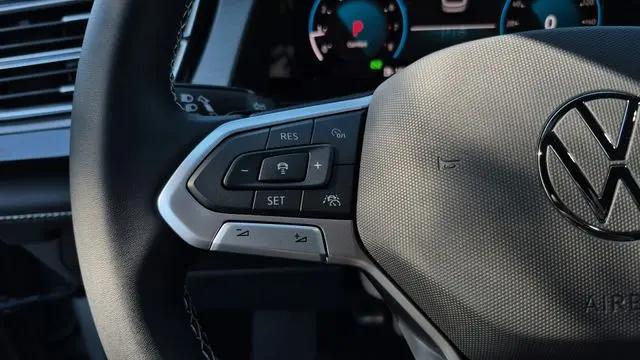 2026 Volkswagen Atlas Cross Sport SE