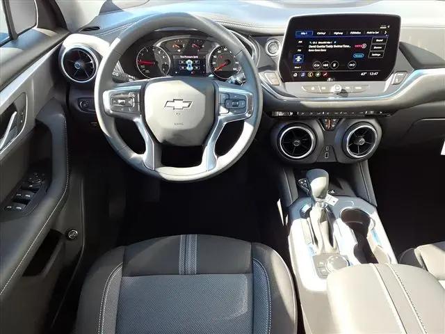 2025 Chevrolet Blazer FWD 2LT