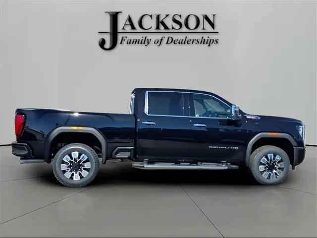 2026 GMC Sierra 2500HD Crew Cab, Standard Bed, Denali, 4WD