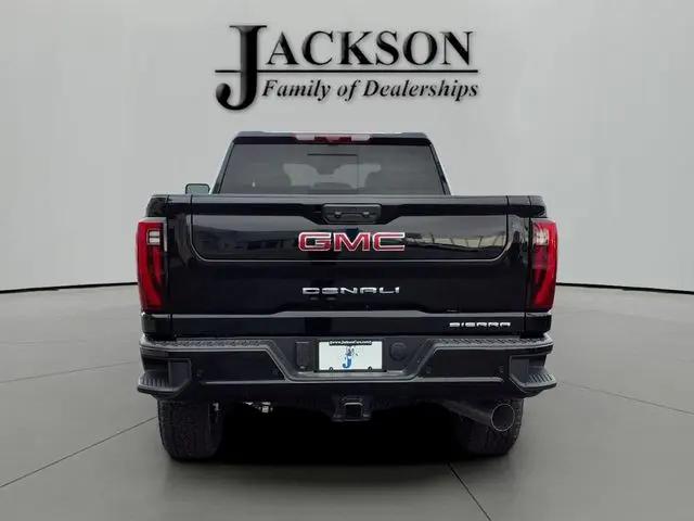 2026 GMC Sierra 2500HD Crew Cab, Standard Bed, Denali, 4WD