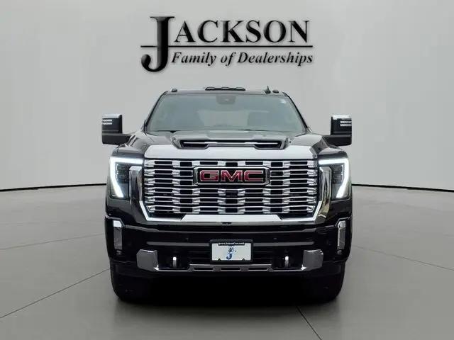 2026 GMC Sierra 2500HD Crew Cab, Standard Bed, Denali, 4WD