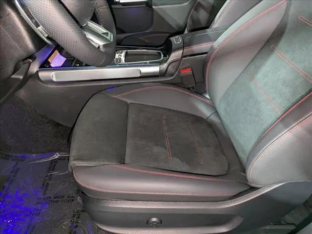 2026 Mercedes-Benz GLB 4MATIC