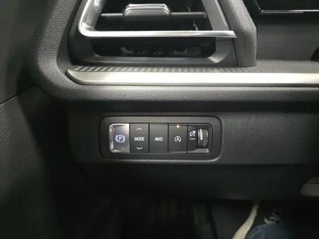 2026 Chevrolet Traverse AWD LT