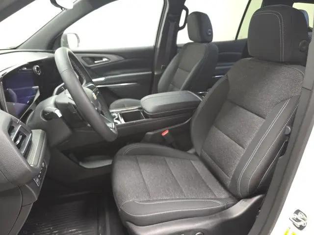 2026 Chevrolet Traverse AWD LT