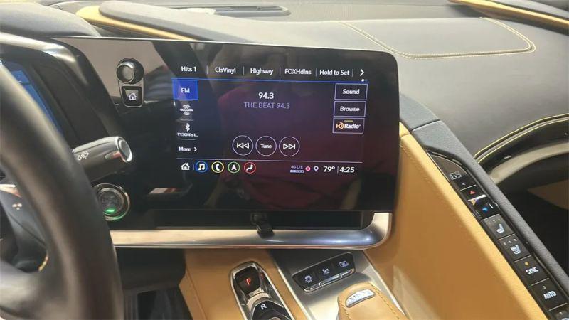 2021 Chevrolet Corvette Stingray RWD Coupe 2LT