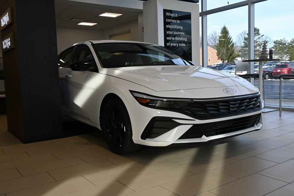 2026 Hyundai Elantra SEL Sport